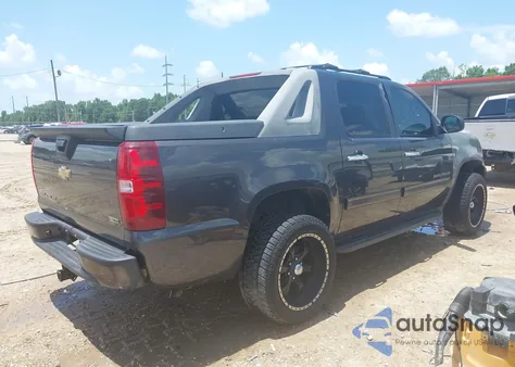 2011 Chevrolet Avalanche 1500 Ls from USA, damaged, VIN 3GNMCEE09BG192281